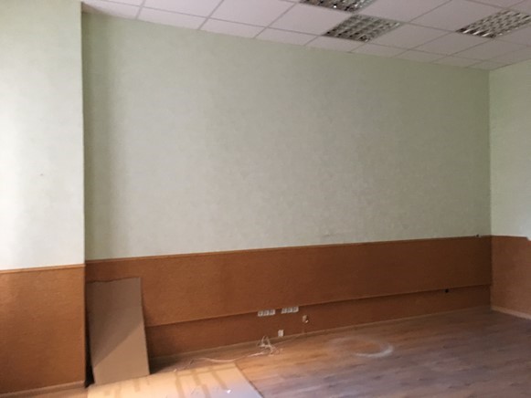 Нежитлові приміщення в центральній частині міста Київ, площею 40,8 кв. м